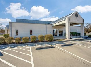 3806 Curry Rd, Arlington, TX 76001