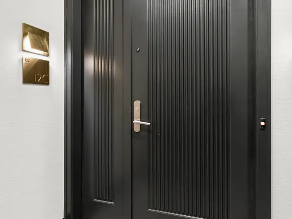 1059 Third Avenue image 14 of 23