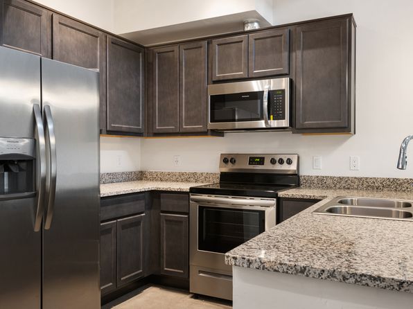 555 S Cherry Ave #1103