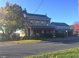 2709 Old Pricetown Rd, Temple, PA 19560