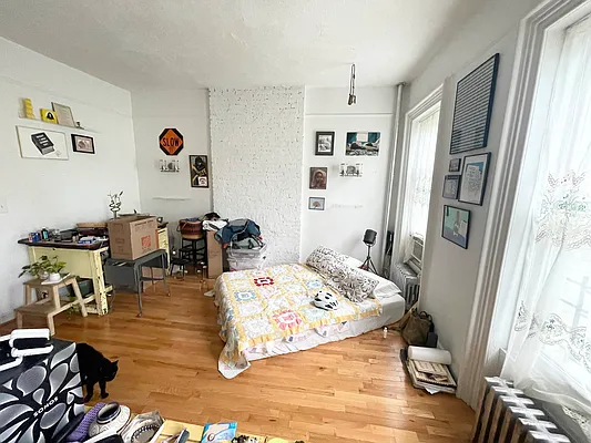 Rented by Delmark Realty LLC | media 13