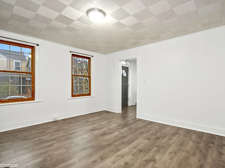 145 Chambers St — Photo 2