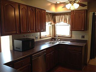 5th image of 2526 Saint Andrews Dr