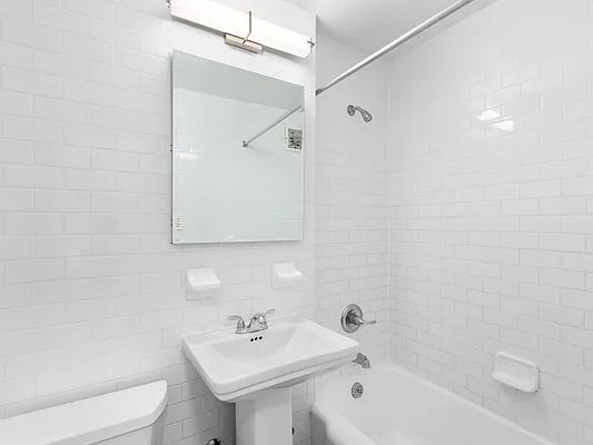 Rented by GoodRock Realty | media 8