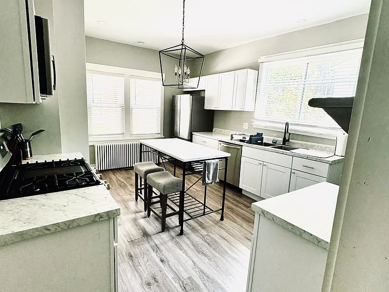 130 White St #1 — Photo 9