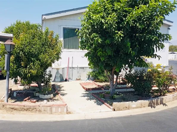 135 N Pepper Ave Spc 42, Rialto, CA 92376