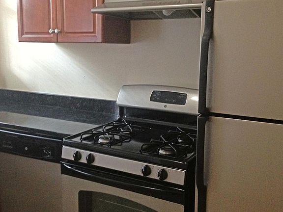 2nd image of 316 Tilden St APT A