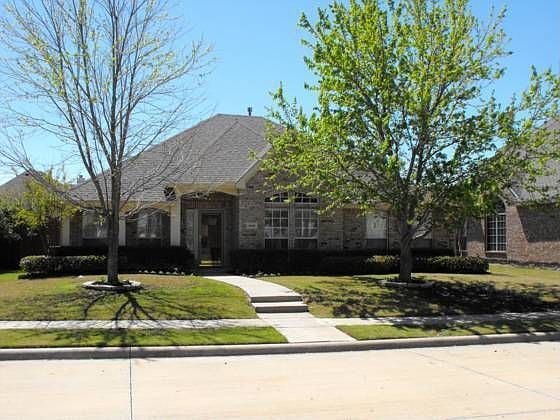 1st image of 1413 N Crossing Dr