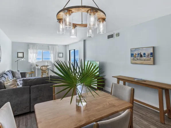 5801 Thomas Dr Unit 824, Panama City Beach, FL 32408