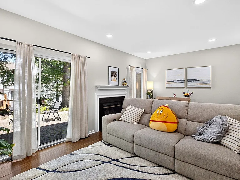 22 Bradovra Ct — Photo 7