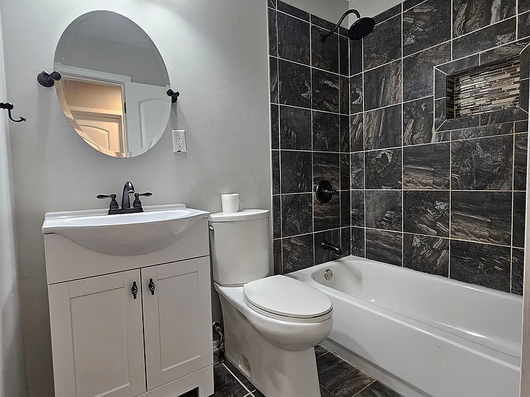 2625 Bennett Dr — Photo 10