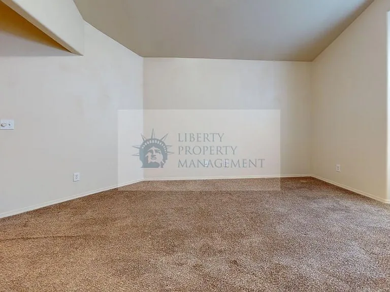 1177 Hartley Dr — Photo 11