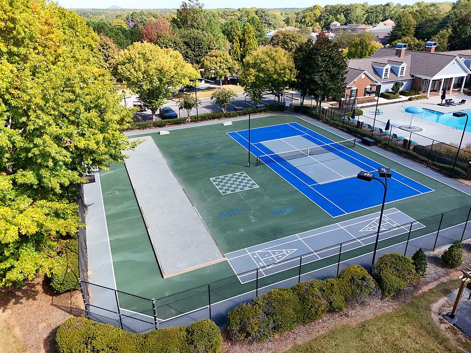 Magnolia Commons Sports Court