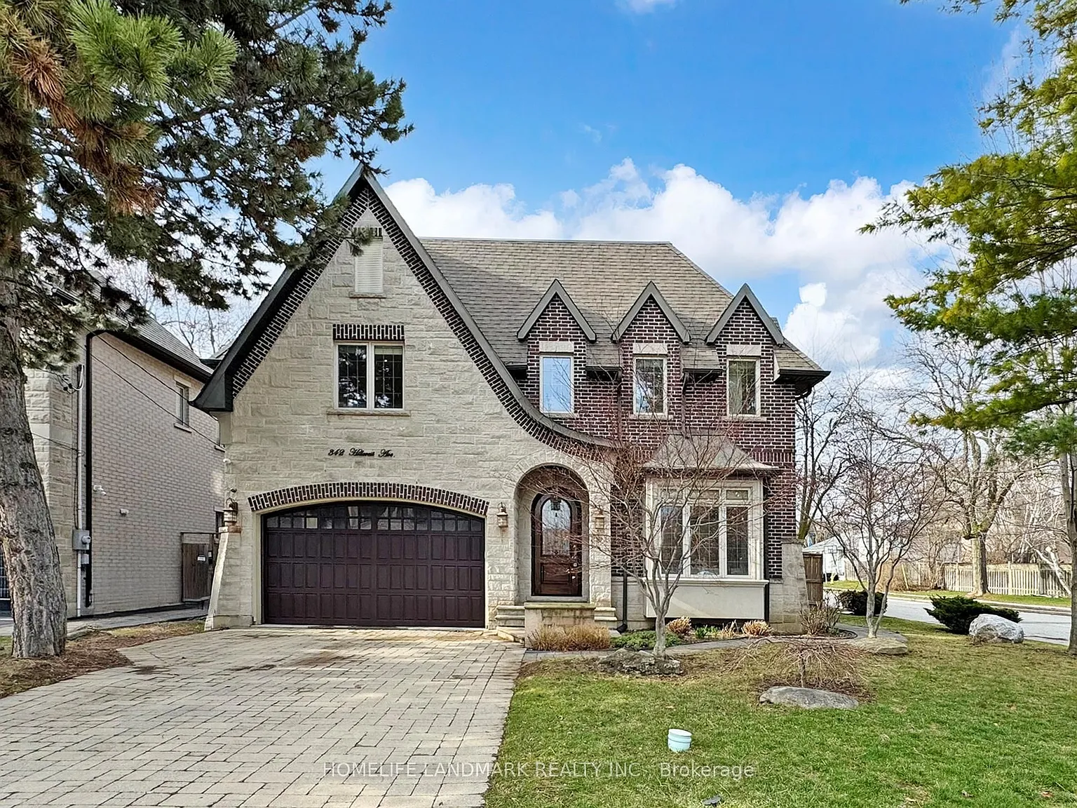 342 Hillcrest Ave photo 1