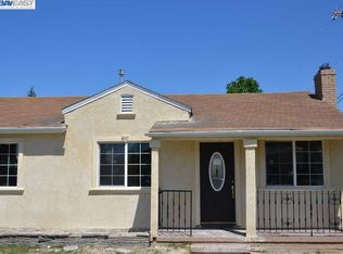 780 E Lewelling Blvd, Hayward, CA 94541