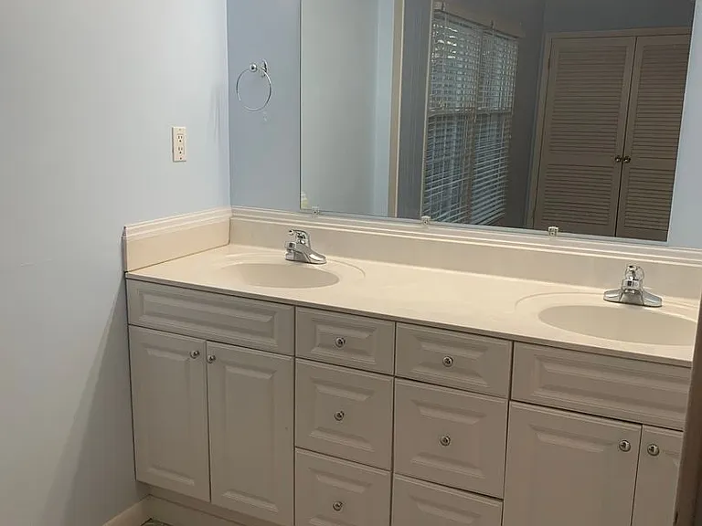 2509D Patriot Way — Photo 4