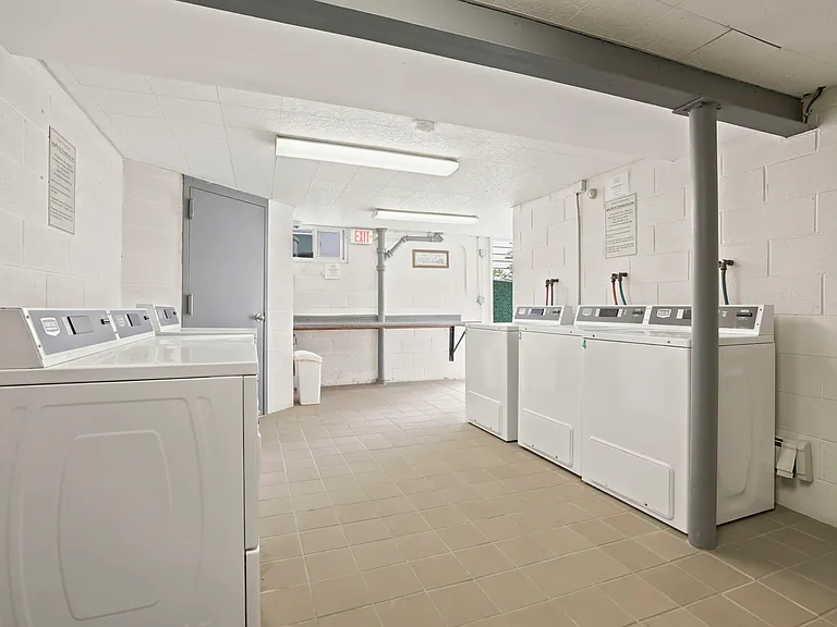 47 Gordon St #3 — Photo 7