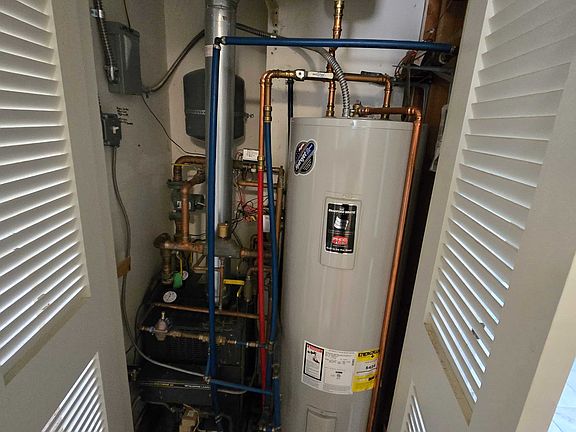 3rd image of 178 Daisy St
