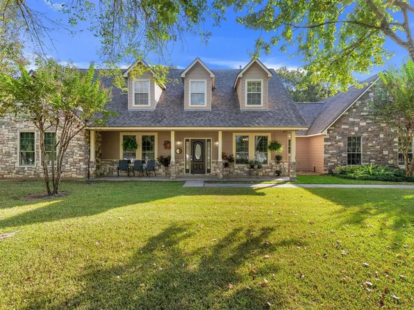 8199 Hills Pkwy, Montgomery, TX 77316