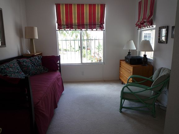 bedroom #3 - "high-rise" pull-out bedest bvedroomr