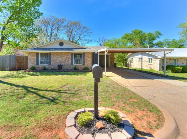 1715 Edgewood Dr, Edmond, OK 73013