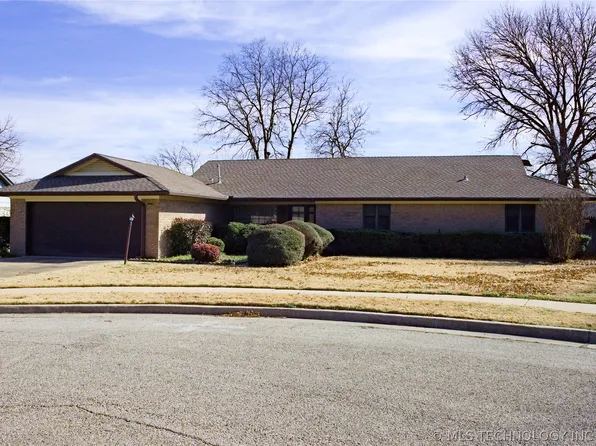 7027 E 47th St S, Tulsa, OK 74145