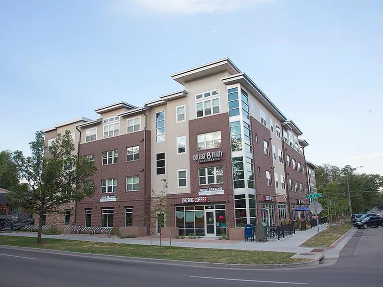 College 830 — Photo 1