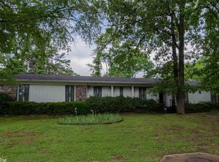 2200 Breckenridge Dr, Little Rock, AR 72227