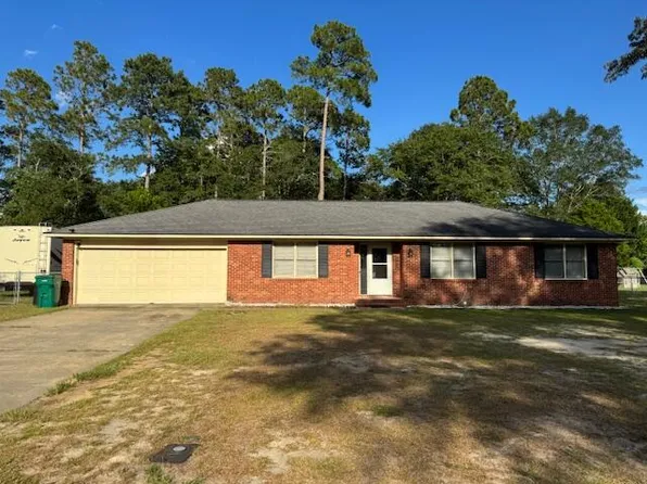 1067 Kentwood Dr, Sumter, SC 29154