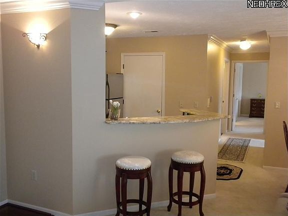 3rd image of 1411 Buckingham Gate Blvd #1411D