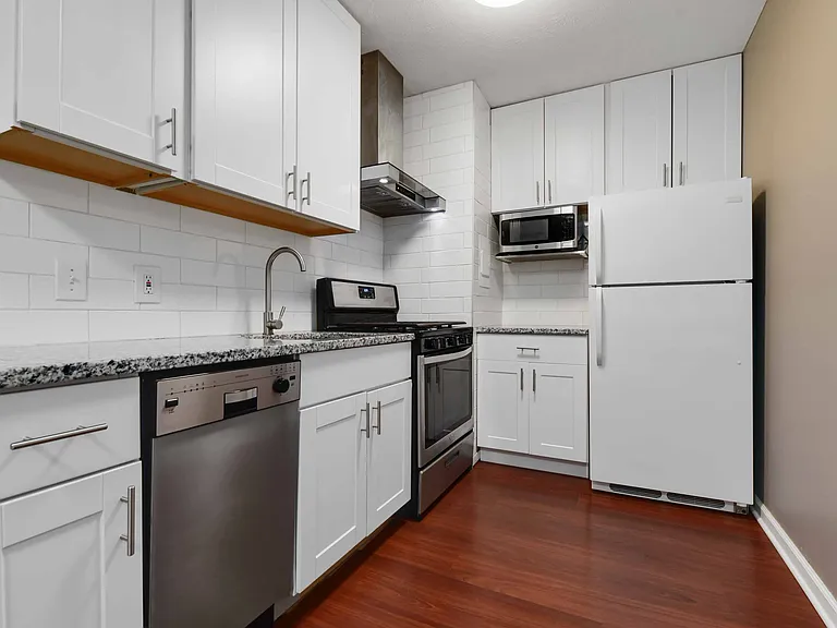 25735 Lorain Rd #506 — Photo 4