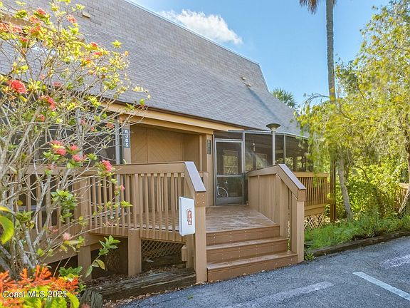 3rd image of 6311 Treetop Dr #6311