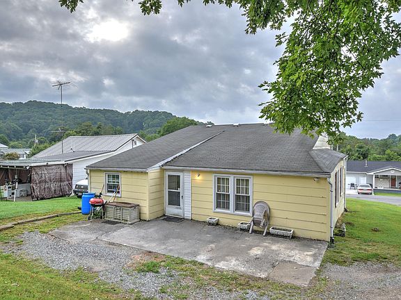 4th image of 3116 Blackburn Ave