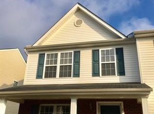 3244 Barons Court Rd, Charlotte, NC 28213