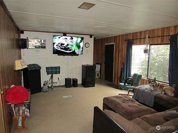 3rd image of 11509 242nd Avenue Ct E #6