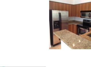 1020 Crystal Way APT I, Delray Beach, FL 33444