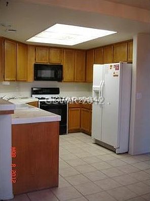 5th image of 7628 Botany Bay Dr #0