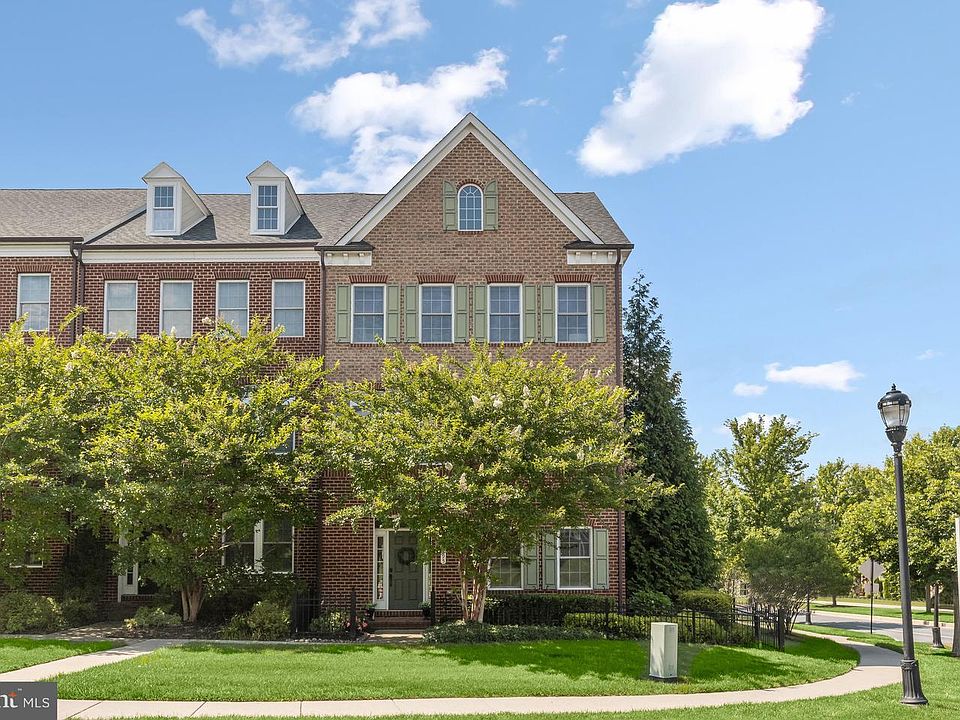 1st image of 7895 Tuckahoe Ct
