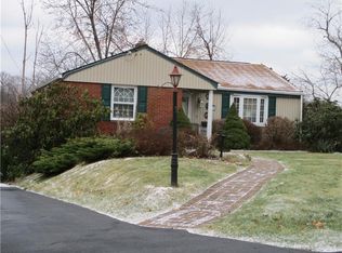 9240 Merlin Dr, Pittsburgh, PA 15237