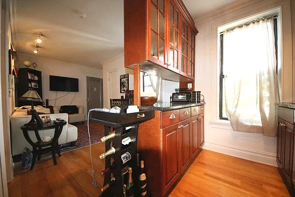 Rented by (Legacy) NY Quality Living Uptown | media 38