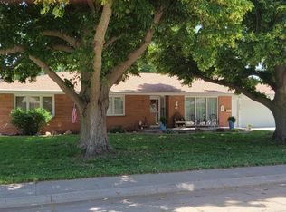 312 N 25th St, Beatrice, NE 68310