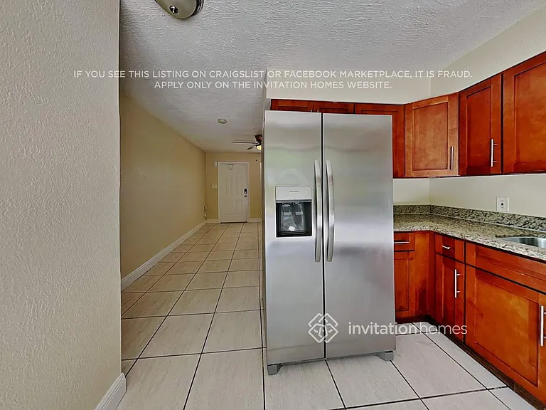 4888 Prince Dr — Photo 5