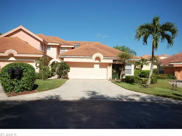 260 Napa Ridge Rd E, Naples, FL 34119