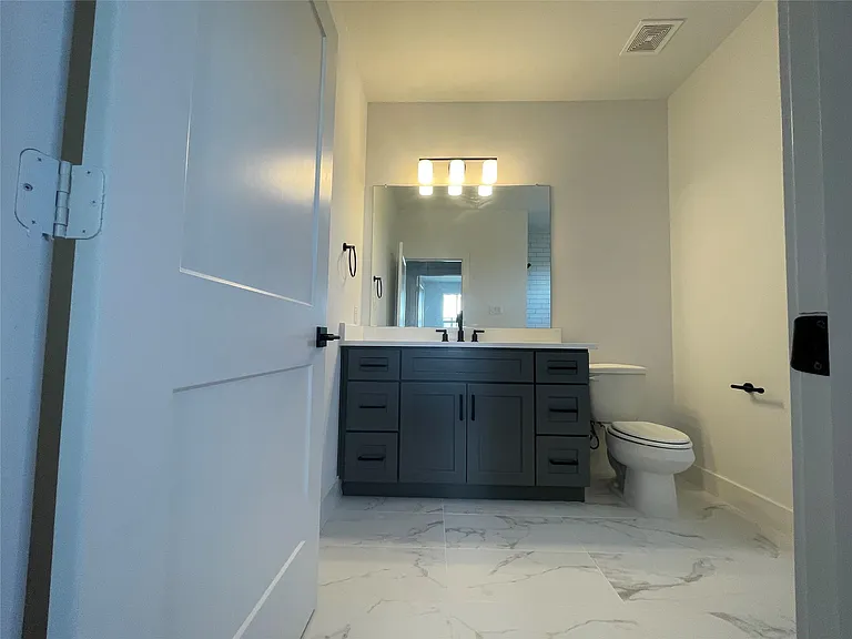 6412 Highland Pine Ln — Photo 17