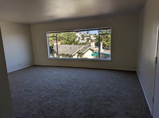 30 Grand View Ave #200, San Francisco, CA 94114
