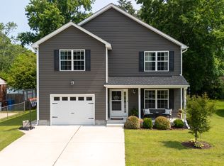 1215 Cleona Dr, Chesapeake, VA 23324