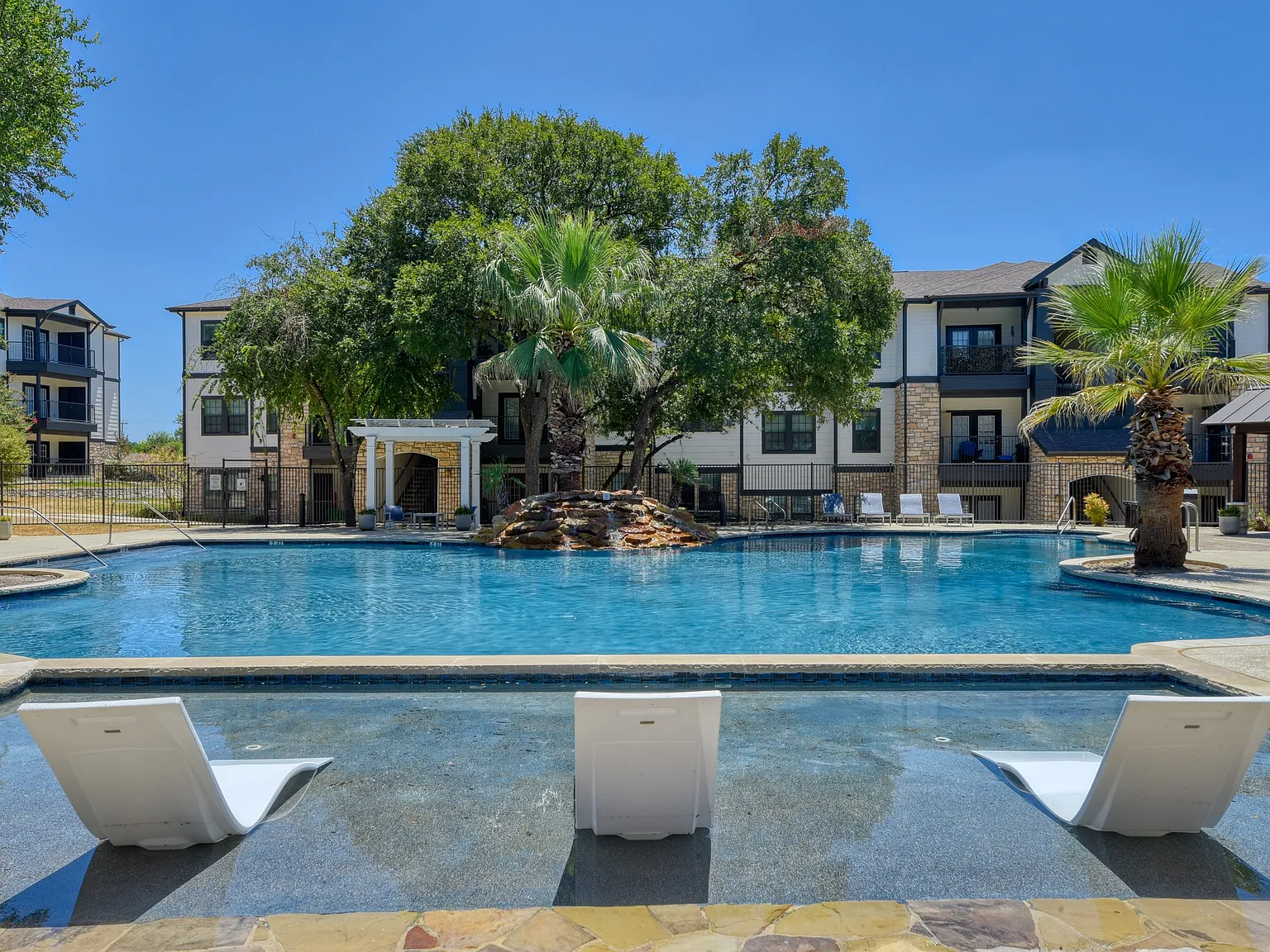 Judson Pointe — Photo 4