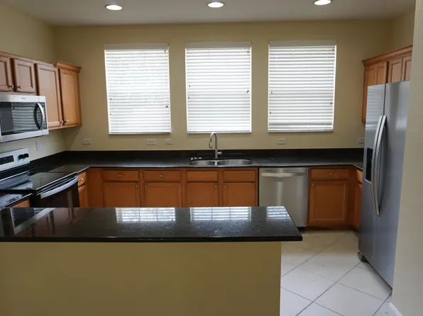 810 Marina Del Ray Ln, West Palm Beach, FL