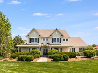 6134 N Woods Ct, Yorkville, IL