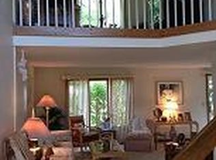 39 Westwood Rd, Lancaster, NY 14086